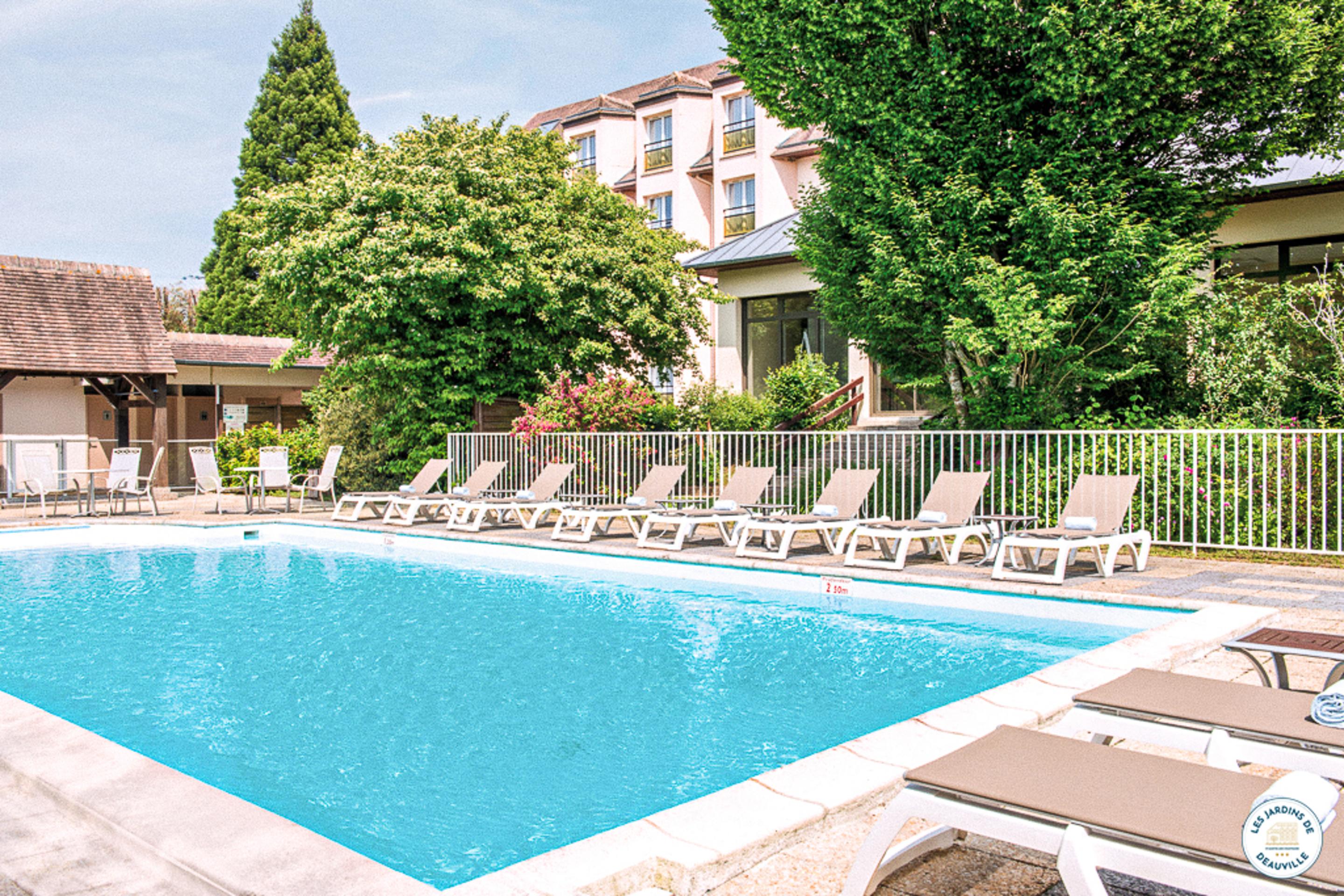 Hotel Les Jardins De Deauville Saint-Martin-aux-Chartrains Exterior foto
